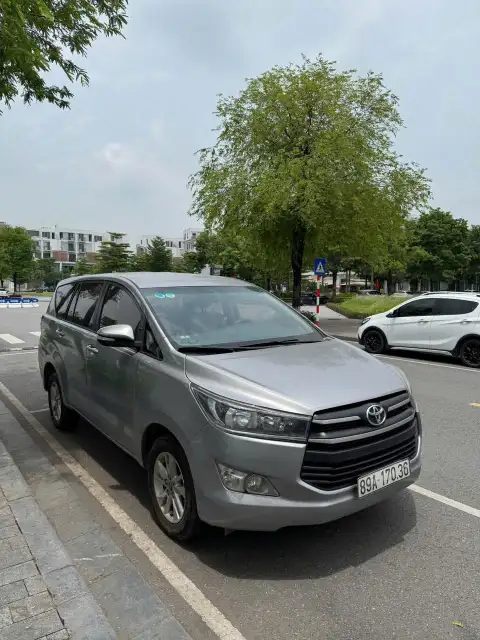 Toyota Innova 2018 (Toyota Innova, Xám, 7 chỗ, Xăng, biển 89A 17036) cho thuê tự lái tại Hà Nội