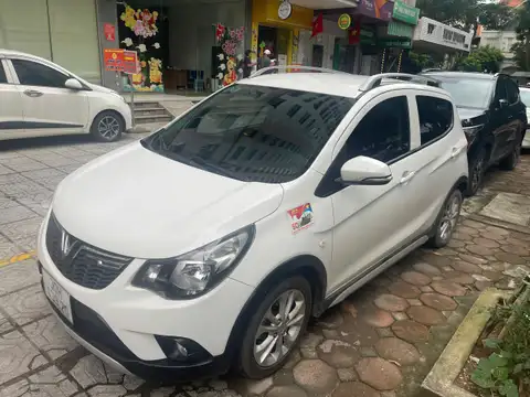 Vinfast Fadil 2019 (Vinfast Fadil Base, Trắng, 4 chỗ, Xăng, biển 30H 13920) cho thuê tự lái tại Hà Nội